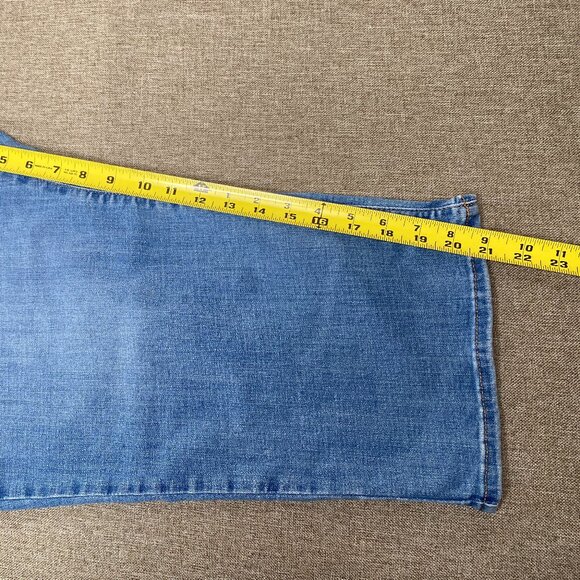 Levi's 311 Shaping Skinny Capri Denim Jeans Women's 24W High Rise Blue Casual - Picture 12 of 14